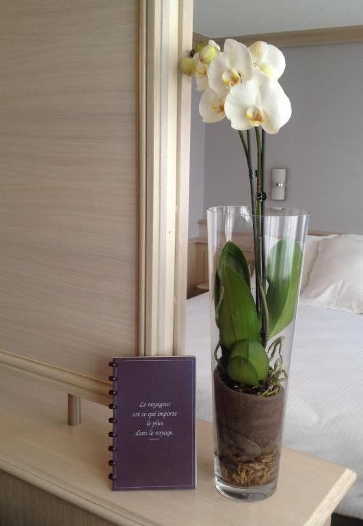 Cottage Logis Hotel - Restaurant Dudelange Phòng bức ảnh